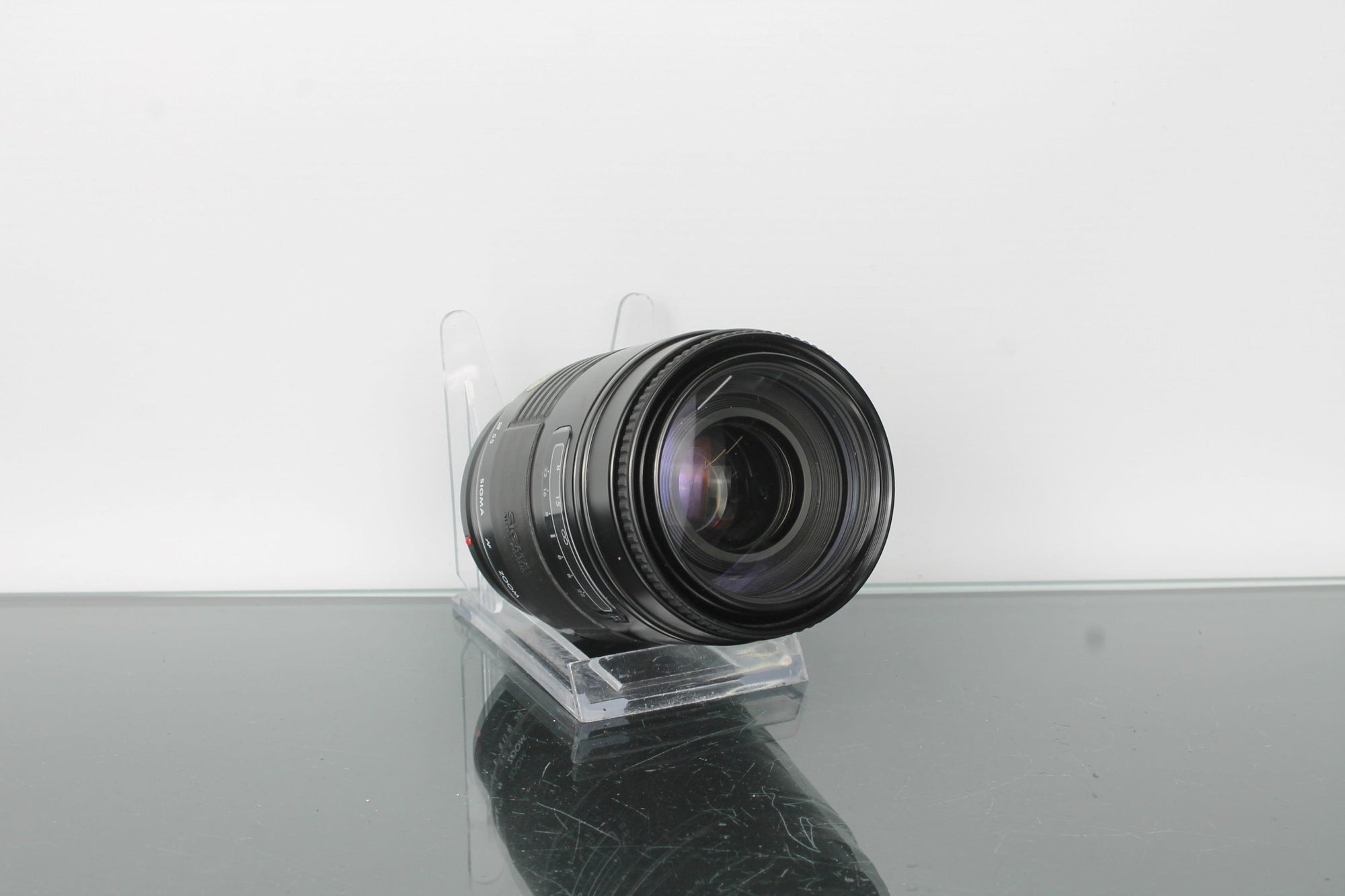 Sigma AF Zoom 1:3.8 75 - 200mm - Dutch|Thrift