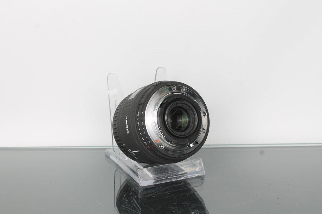 Sigma EX 50mm 1:2.8 D Macro - Dutch|Thrift
