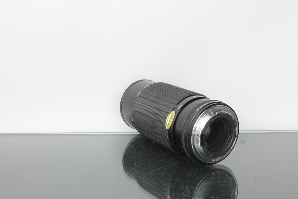 Sigma High - Speed Zoom Multi Coated 80 - 200mm 1:3.5 - 4 - Dutch|Thrift