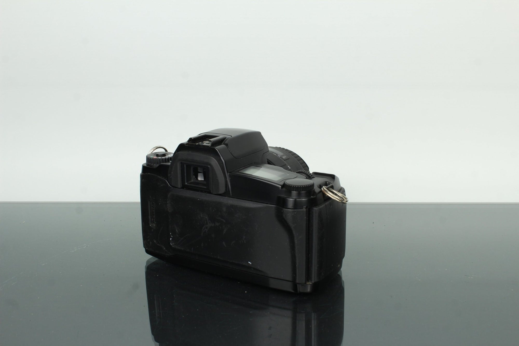 Sigma SA - 300 + Sigma 35 - 80mm f/4 - 5.6 - Dutch|Thrift