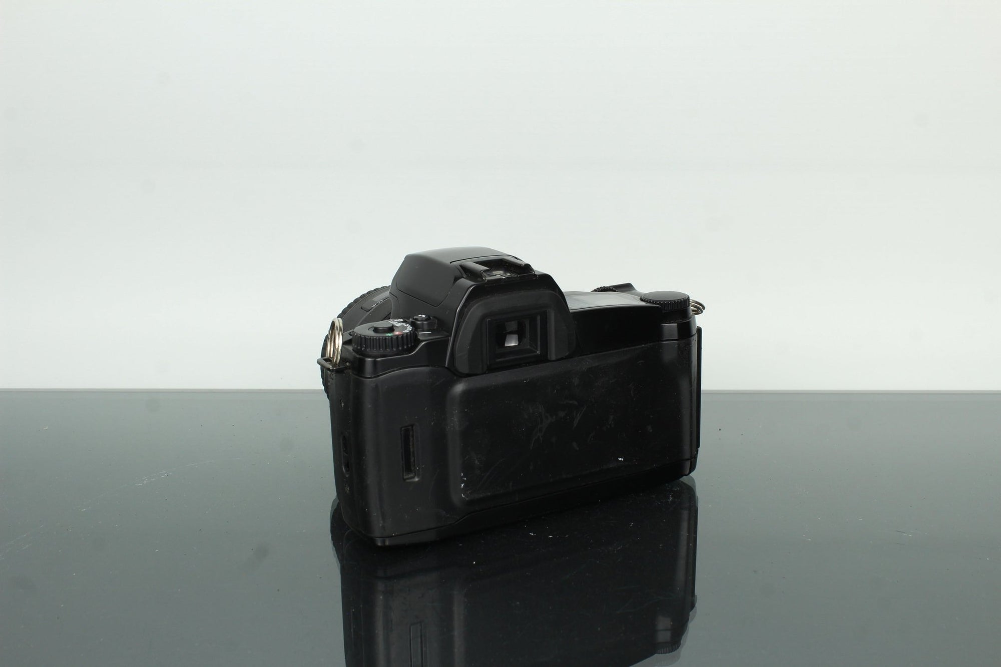 Sigma SA - 300 + Sigma 35 - 80mm f/4 - 5.6 - Dutch|Thrift