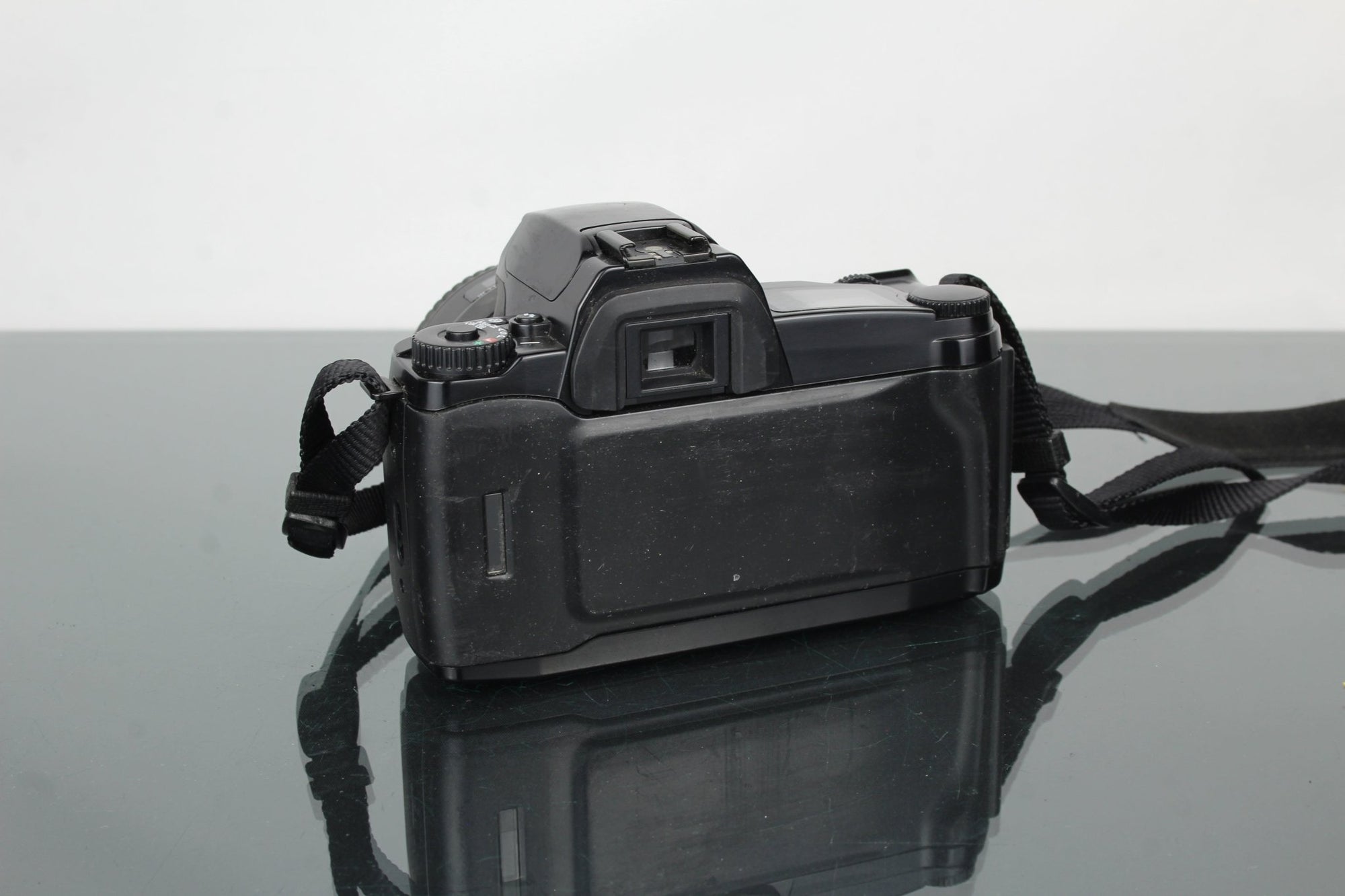 Sigma SA - 300N + 35 - 80mm 1:4 - 5,6 Sigma lens - Dutch|Thrift