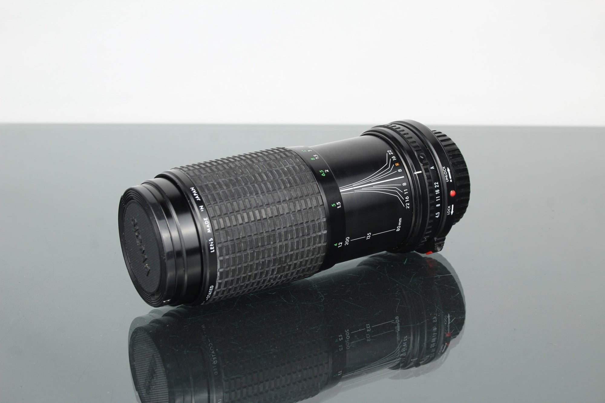 Sigma Zoom 1:4.5 - 5.6 F=80 - 200mm Canon FD Mount - Dutch|Thrift