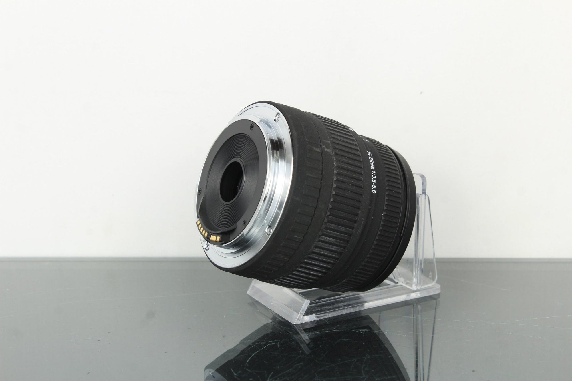 Sigma Zoom 18 - 50mm f/3.5 - 5.6 DC - Dutch|Thrift