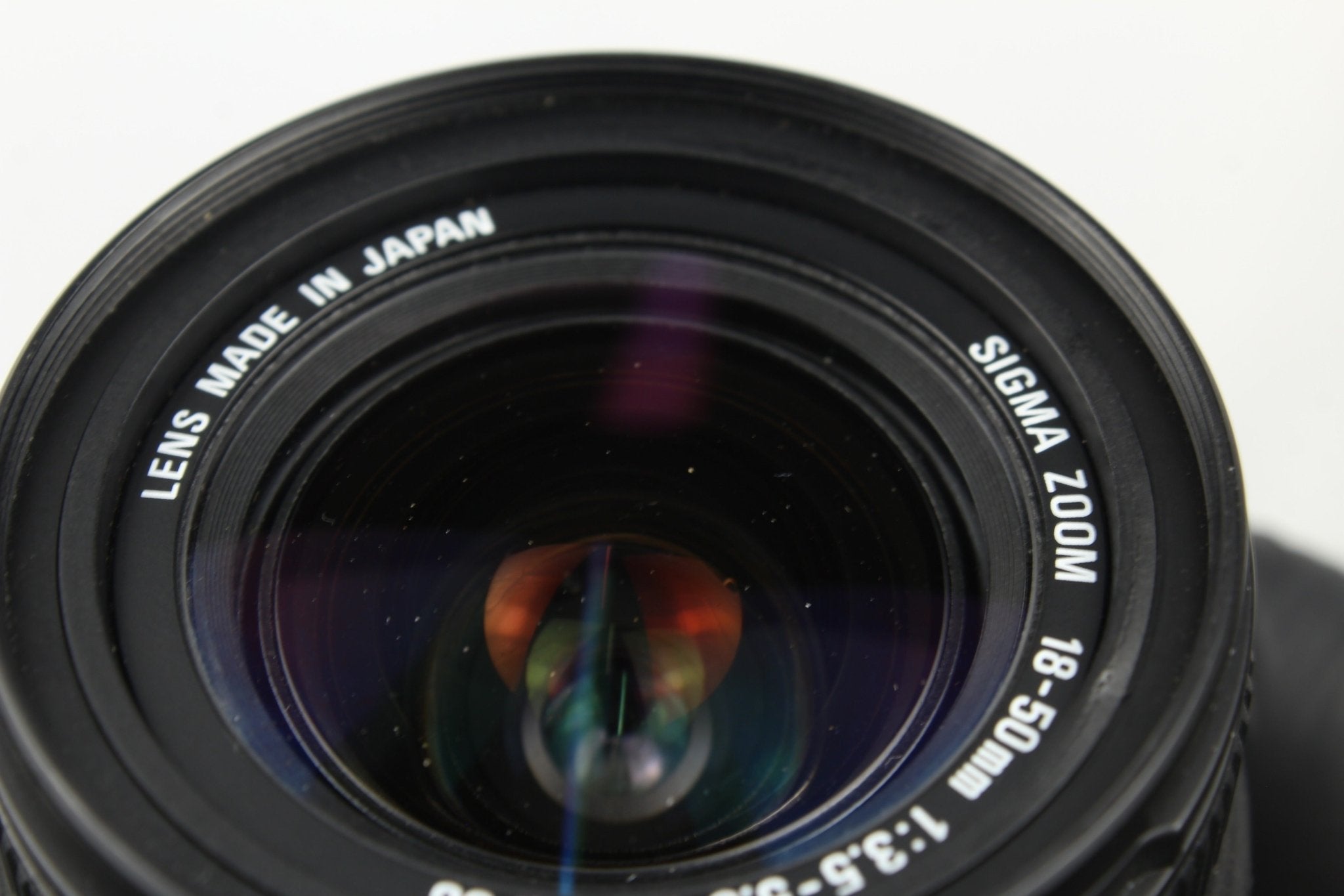 Sigma 18-50mm f/3.5-5.6 DC Zoom Lens Canon EF Mount – Dutch|Thrift