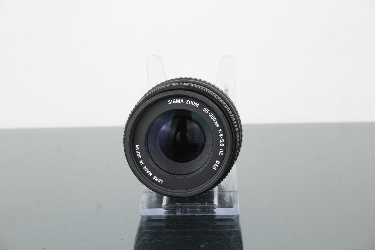 Sigma Zoom 55 - 200mm 1:4 - 5.6 DC Canon EF Mount - Dutch|Thrift