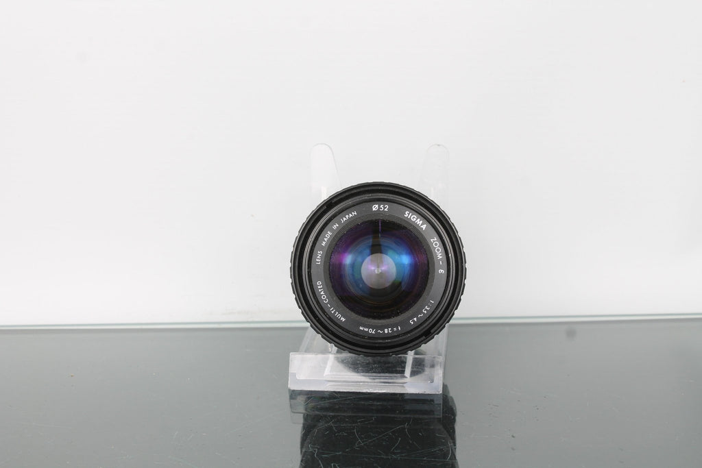 Sigma Zoom E 28 - 70mm f/3.5 - 4.5 - Dutch|Thrift