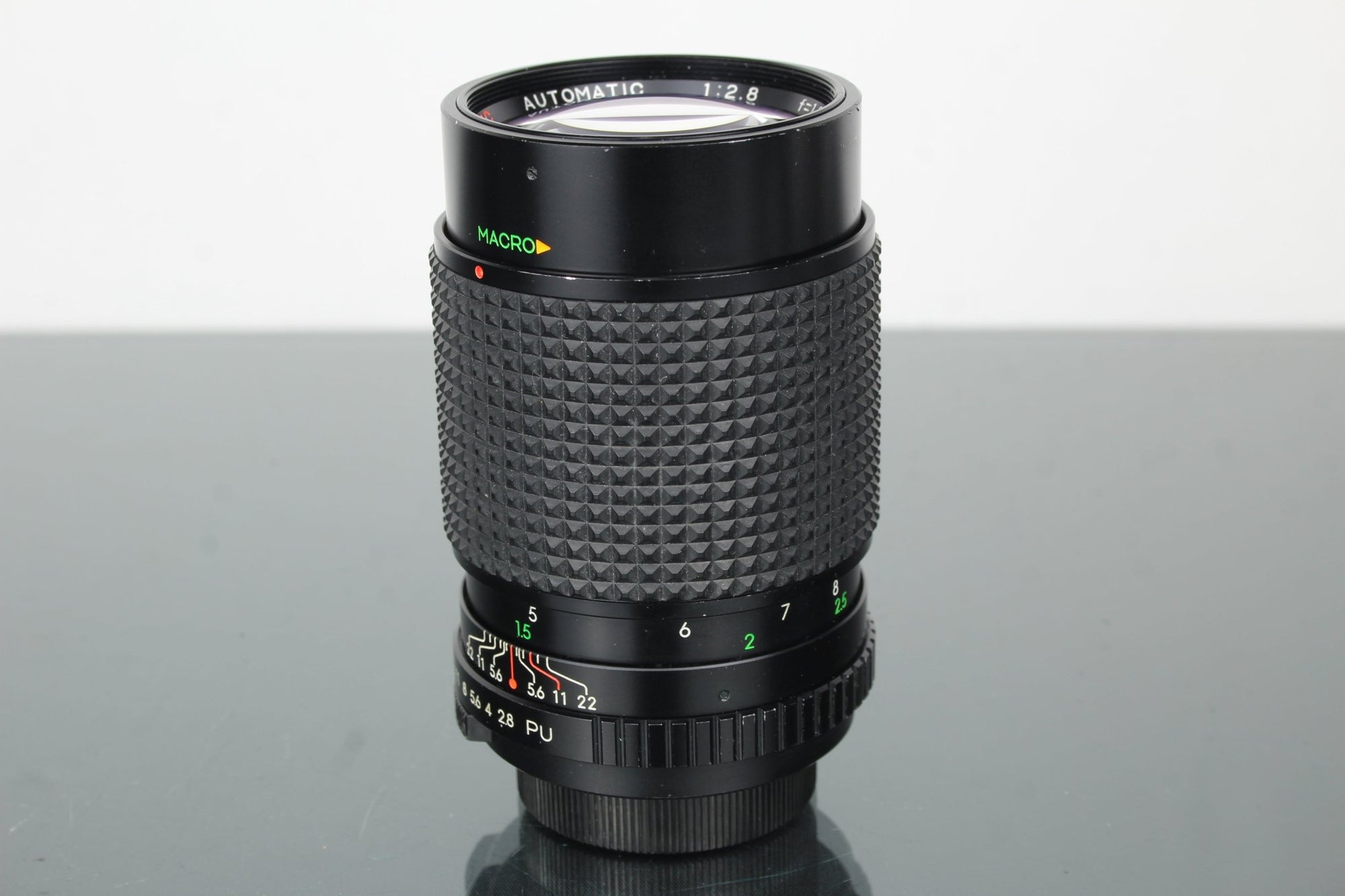 Sirius MC Automatic 1:2.8 f=135mm M42 Mount - Dutch|Thrift