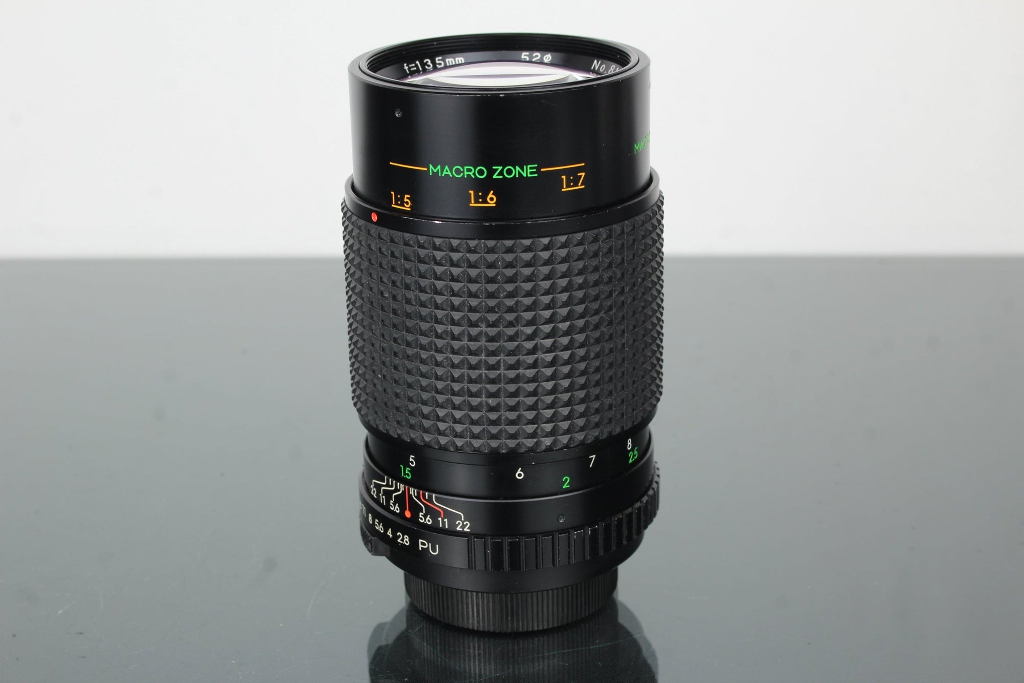 Sirius MC Automatic 1:2.8 f=135mm M42 Mount - Dutch|Thrift