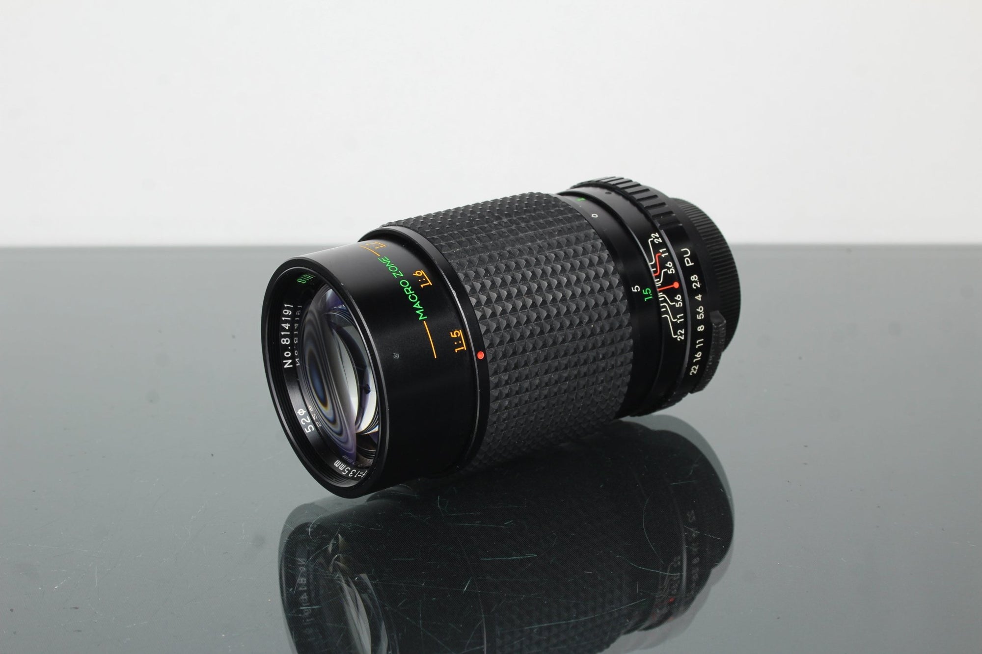 Sirius MC Automatic 1:2.8 f=135mm M42 Mount - Dutch|Thrift