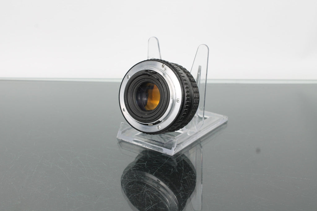 SMC Pentax 55mm f/2 - Dutch|Thrift