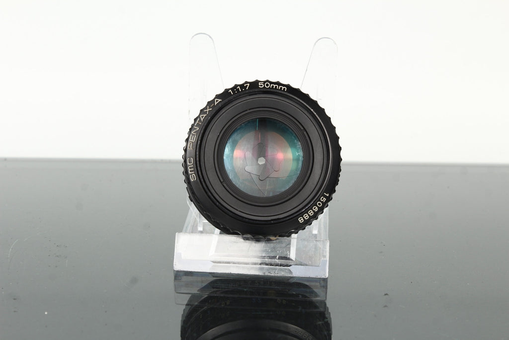 SMC Pentax - A 50mm f/1.7 - Dutch|Thrift