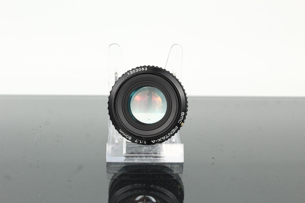 SMC Pentax - A 50mm f/1.7 - Dutch|Thrift