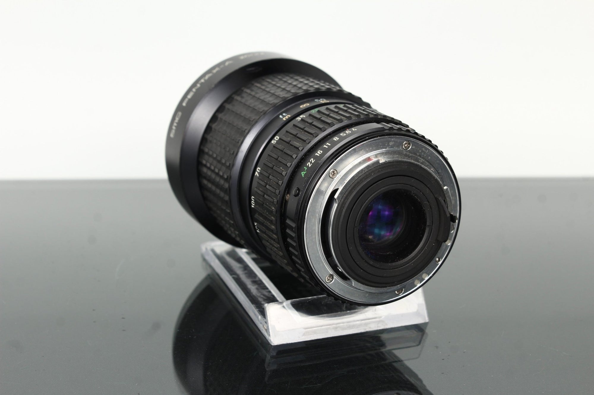 SMC Pentax - A Zoom 28 - 135mm f/4 - Dutch|Thrift