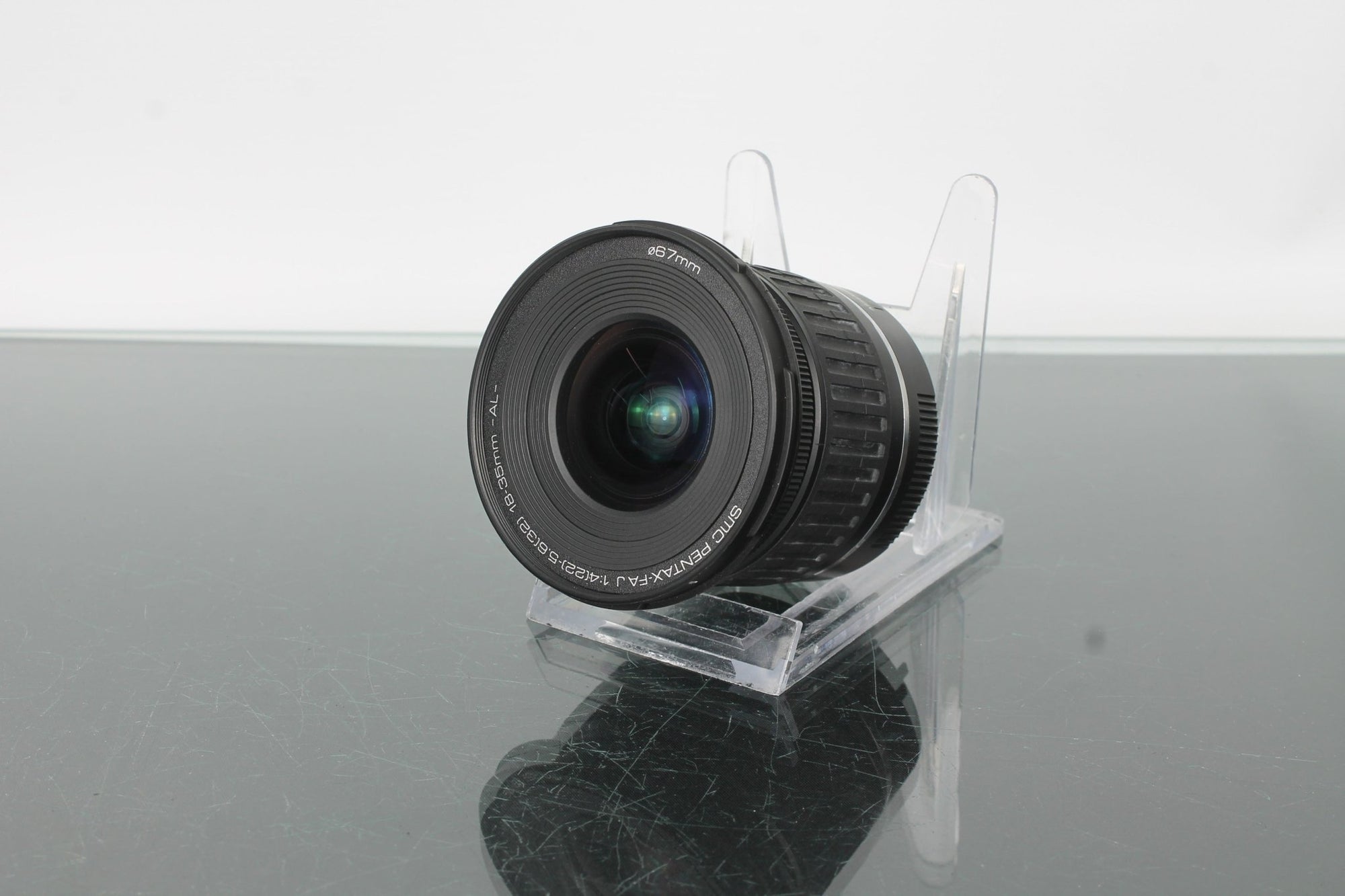 SMC Pentax - FA J 18 - 35mm f/4 - 5.6 - Dutch|Thrift