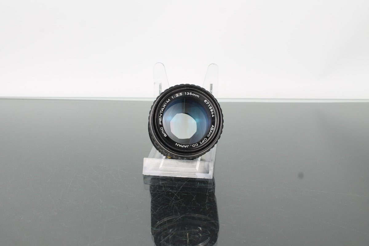 SMC Pentax - M 1:3.5 135mm - Dutch|Thrift