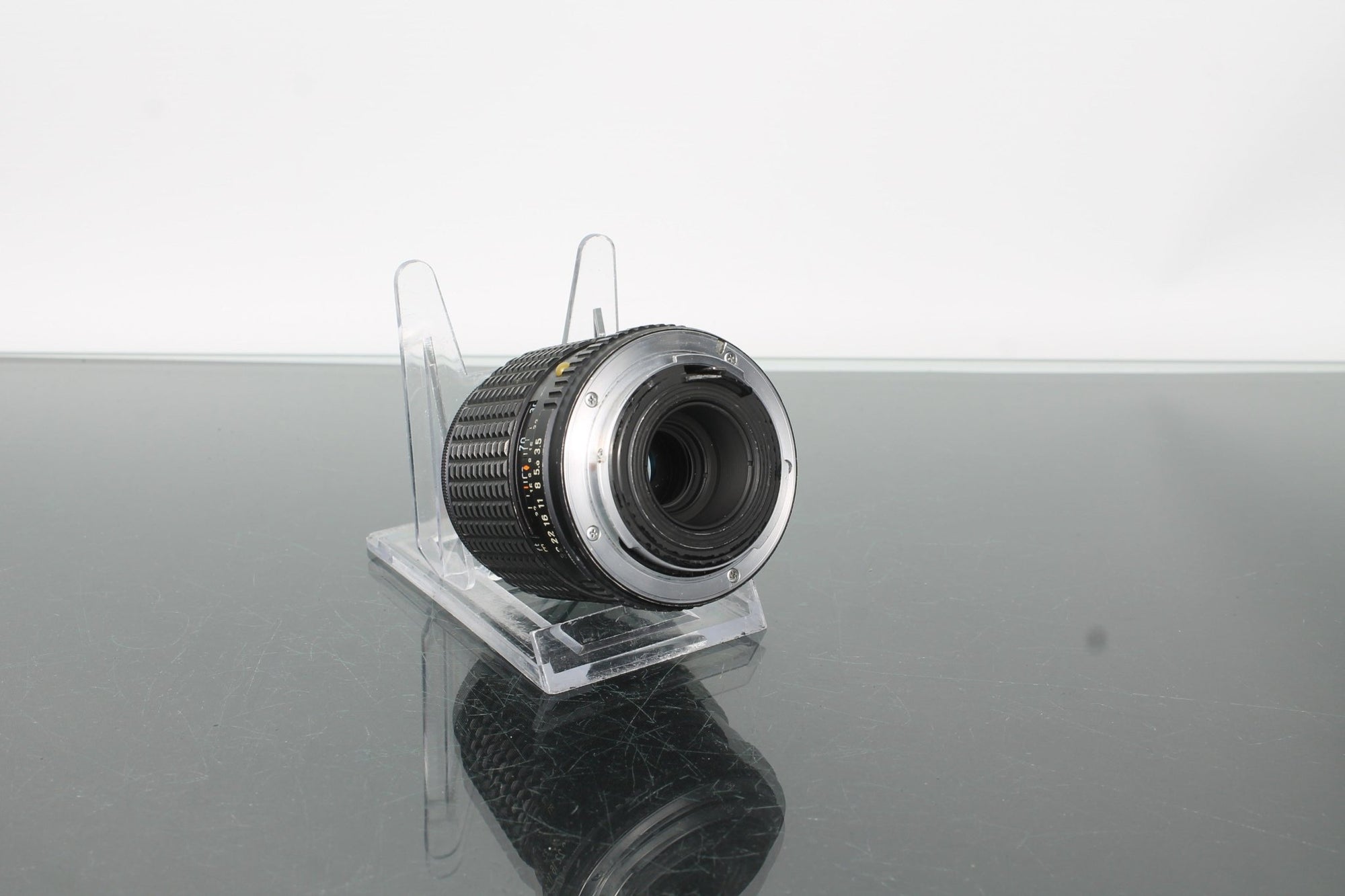 SMC Pentax - M 1:3.5 135mm - Dutch|Thrift