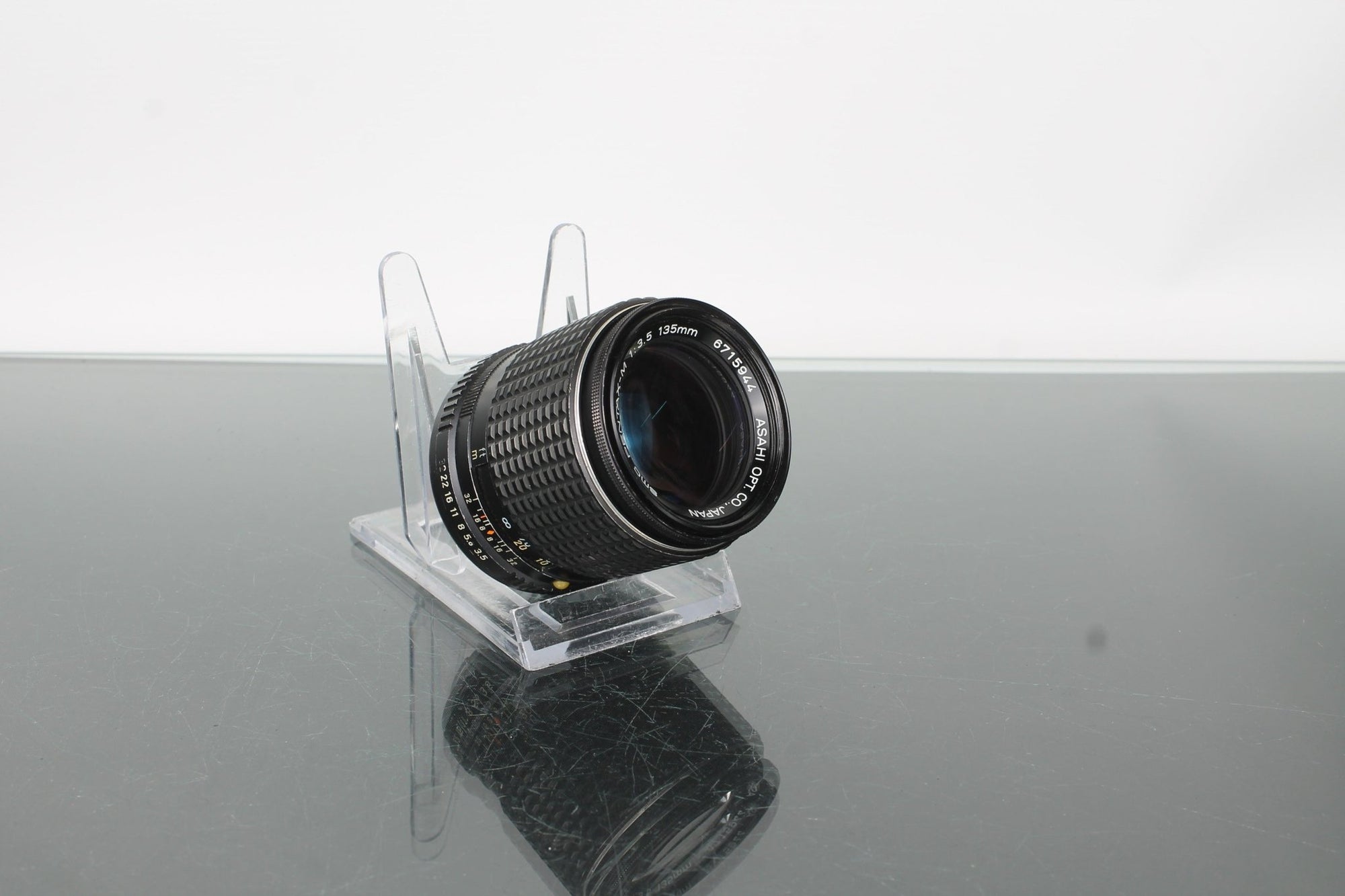 SMC Pentax - M 1:3.5 135mm - Dutch|Thrift
