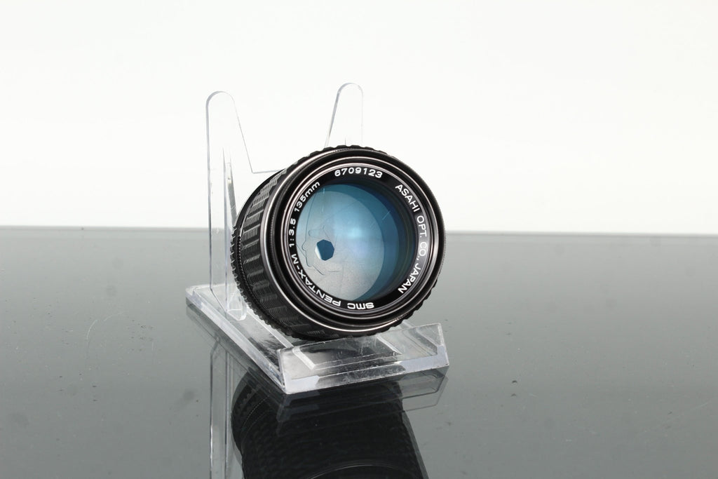 SMC Pentax - M 1:3.5 135mm - Dutch|Thrift