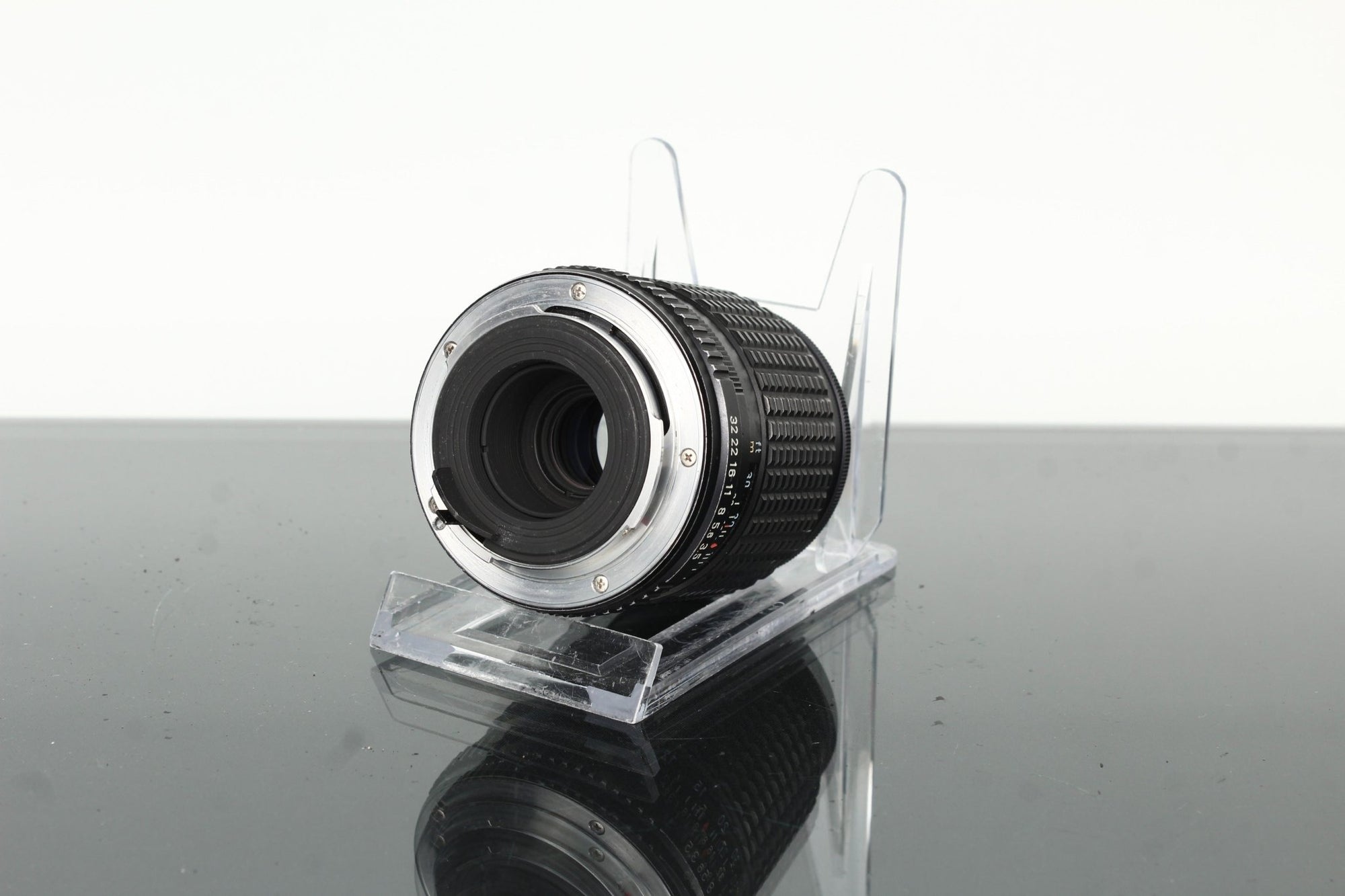 SMC Pentax M 135mm f/3.5 - Dutch|Thrift