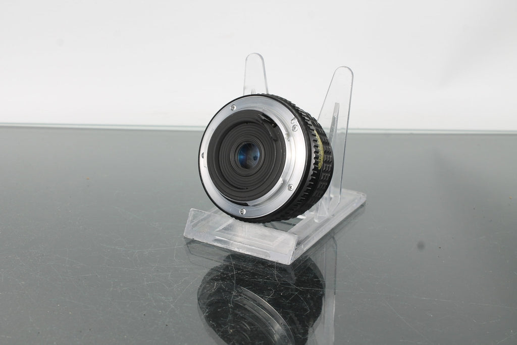 SMC Pentax - M 28mm f/3.5 - Dutch|Thrift