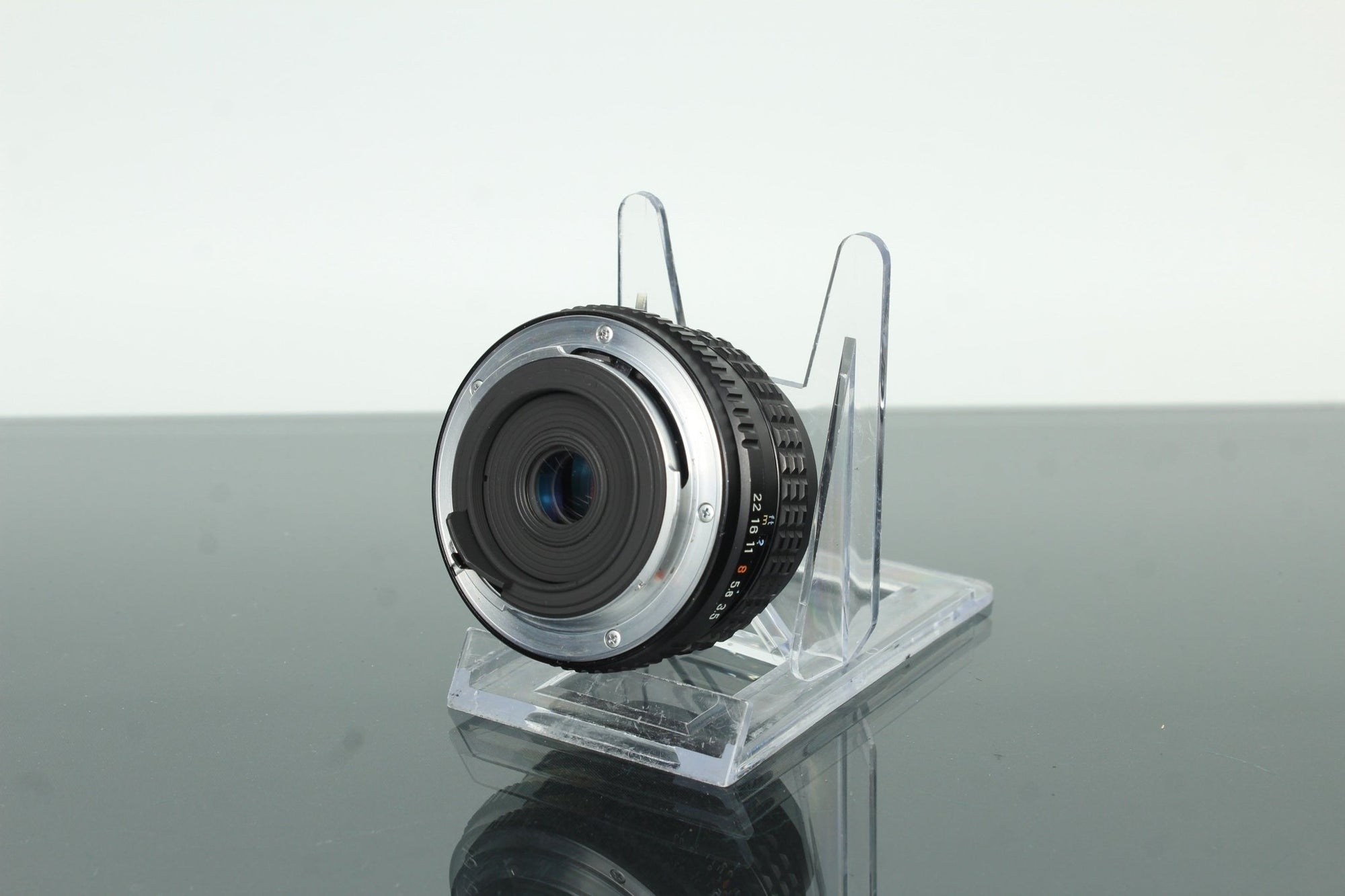 SMC PENTAX - M 28mm f/3.5 - Dutch|Thrift