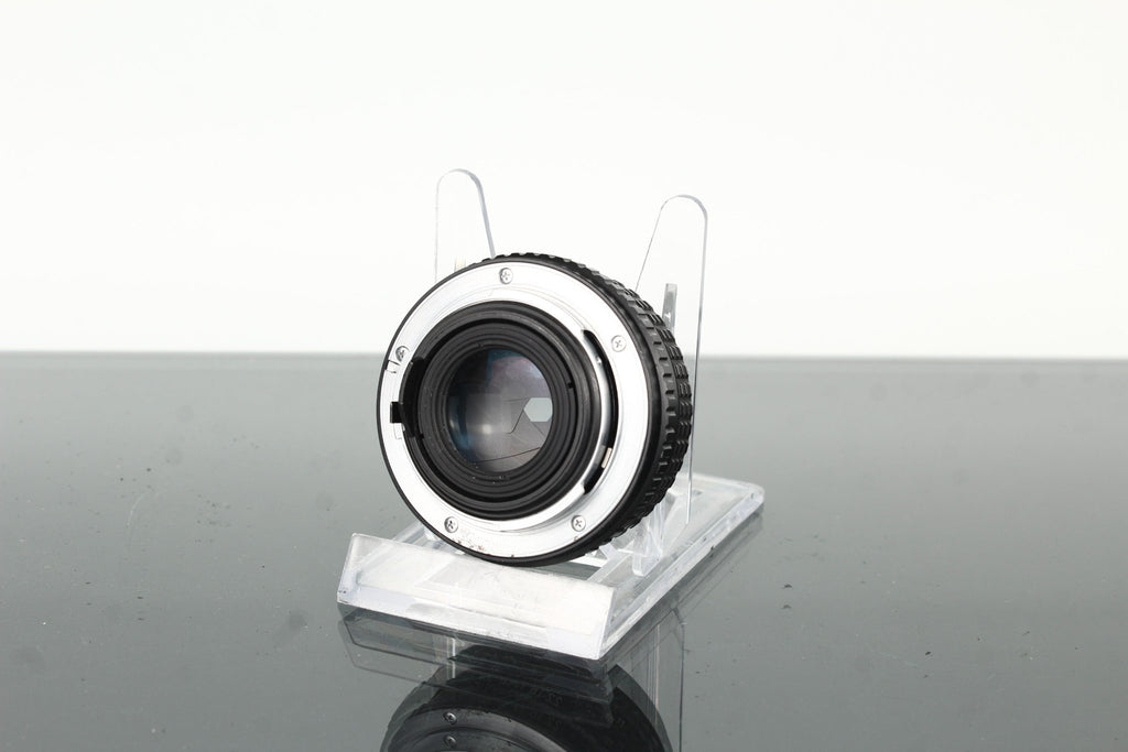 SMC Pentax - M 50mm f/1.7 - Dutch|Thrift