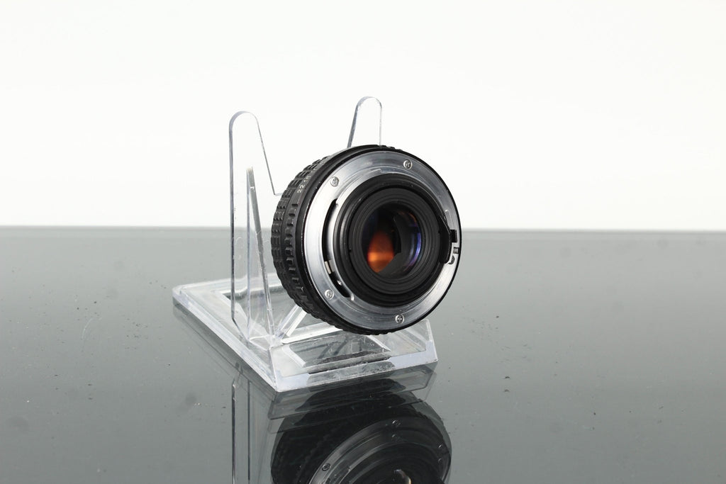 SMC Pentax - M 50mm f/1.7 - Dutch|Thrift