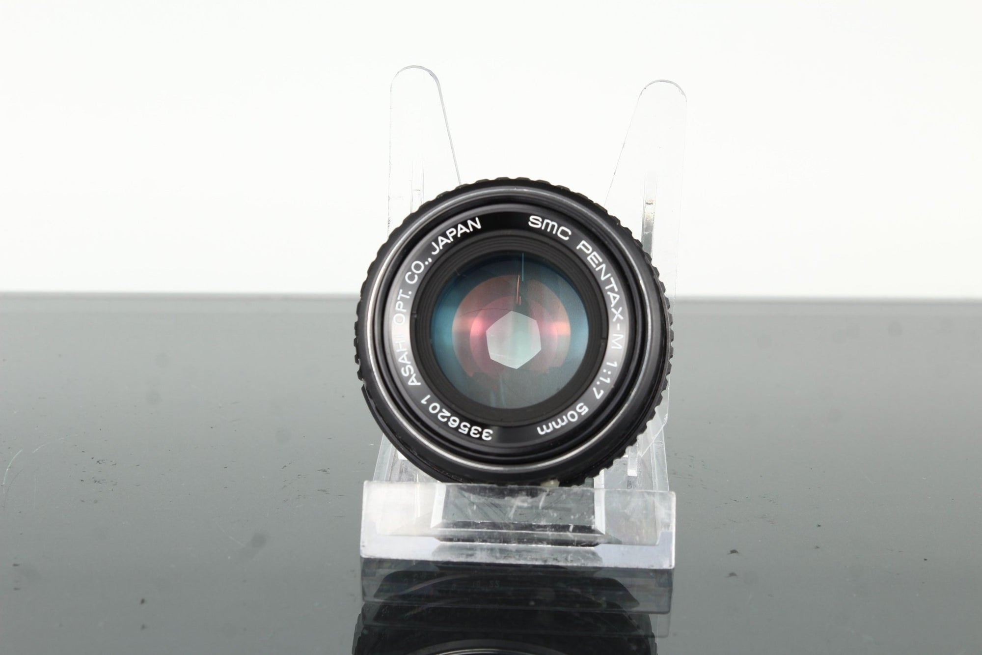 SMC Pentax M 50mm f/1.7 - Dutch|Thrift