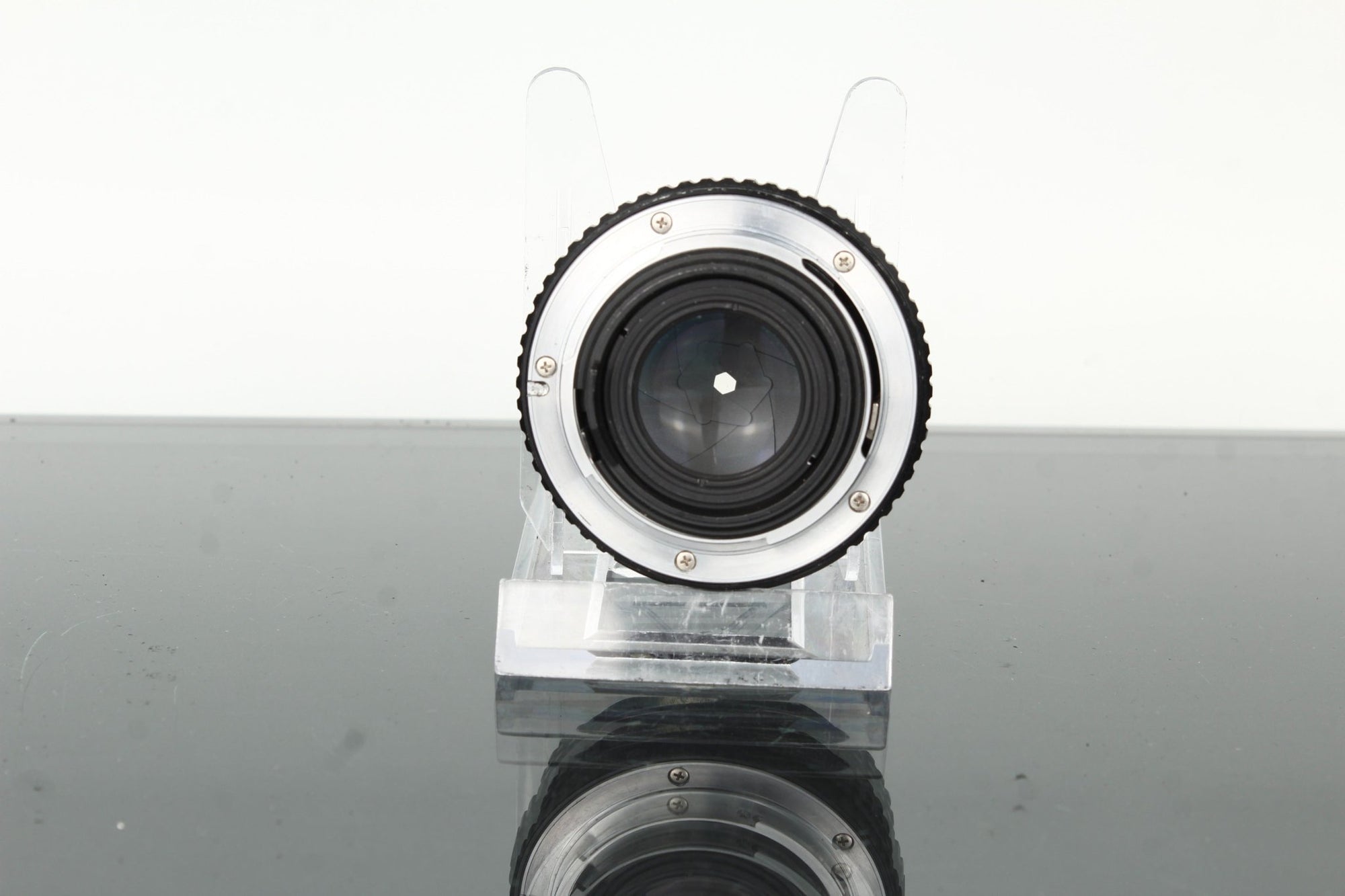 SMC Pentax - M 50mm f/1.7 - Dutch|Thrift