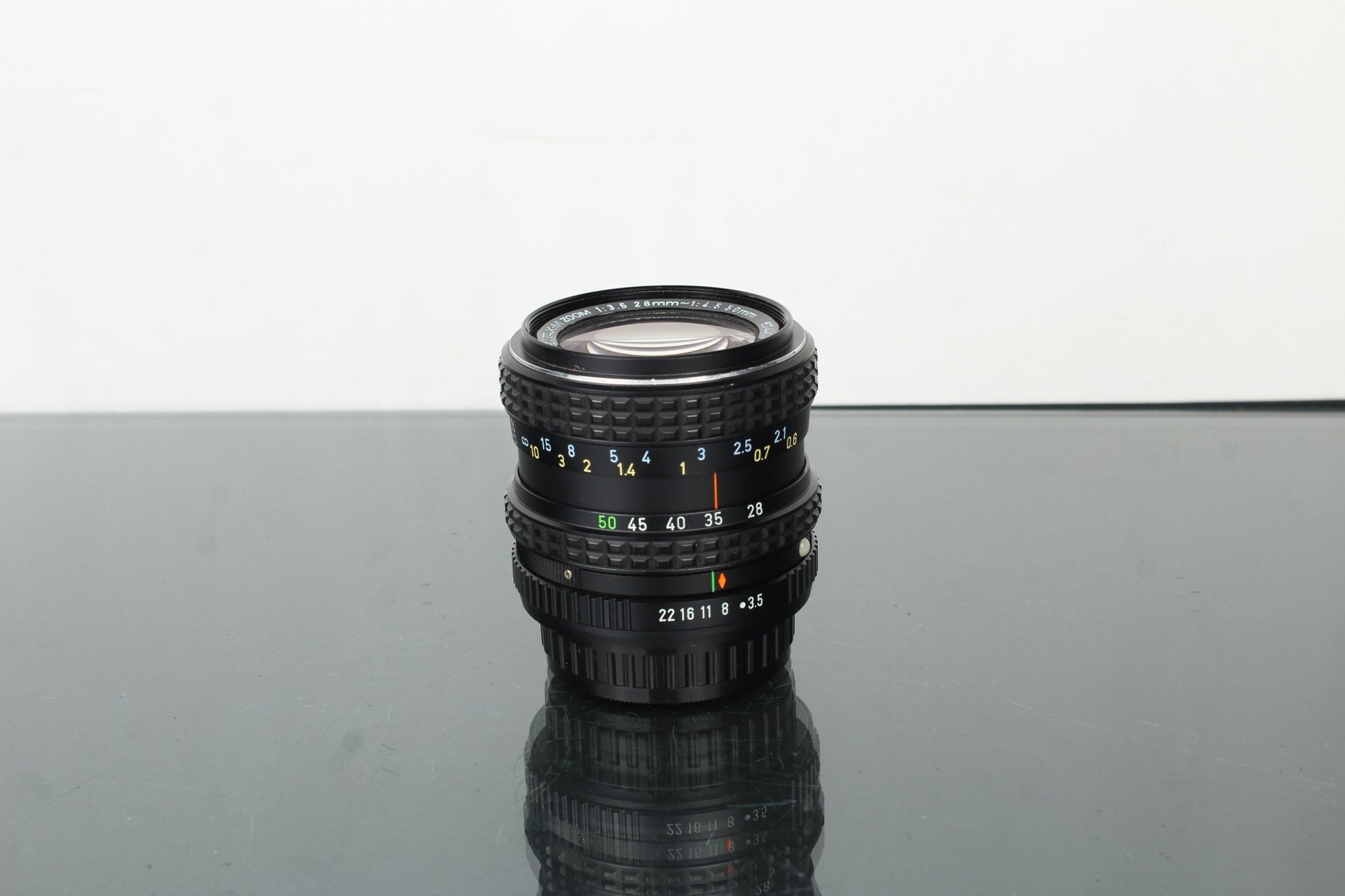 SMC Pentax - M Zoom 1:3.5 28mm - 1:4.5 PK Mount - Dutch|Thrift