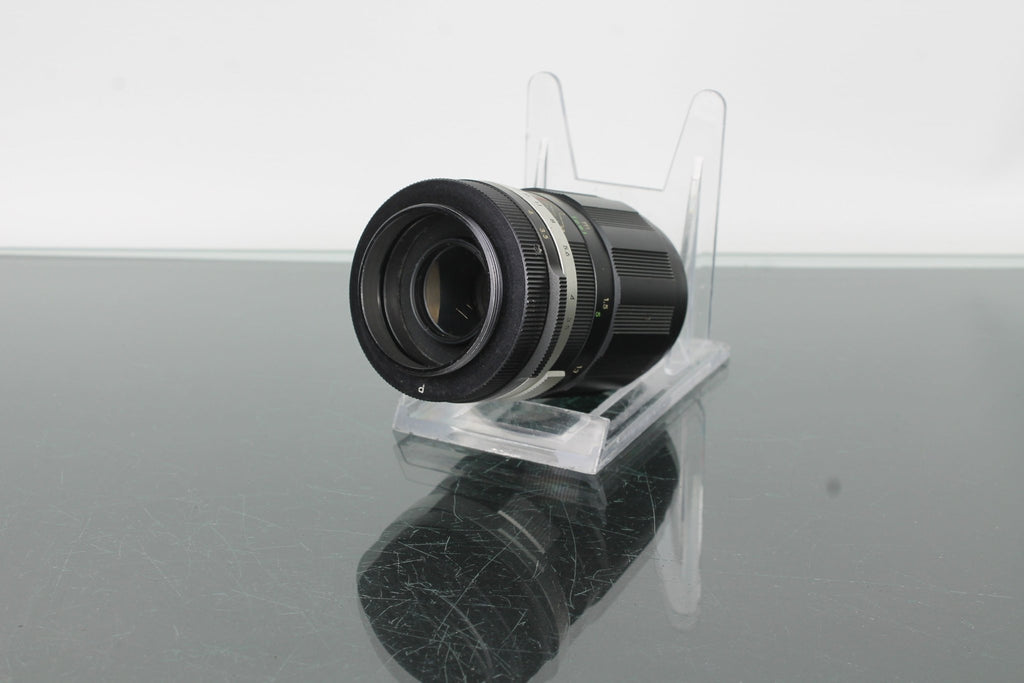 Soligor 135mm f/3.5 - Dutch|Thrift