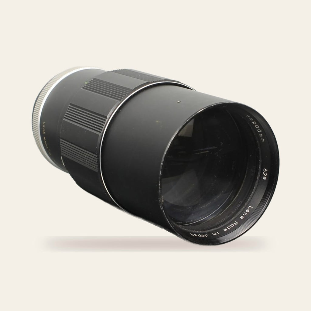 Soligor 200mm f/3.5