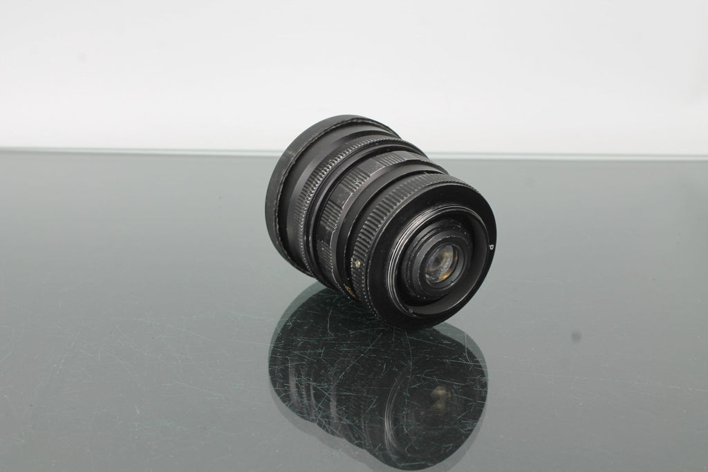 Soligor 28mm f/2.8 - Dutch|Thrift