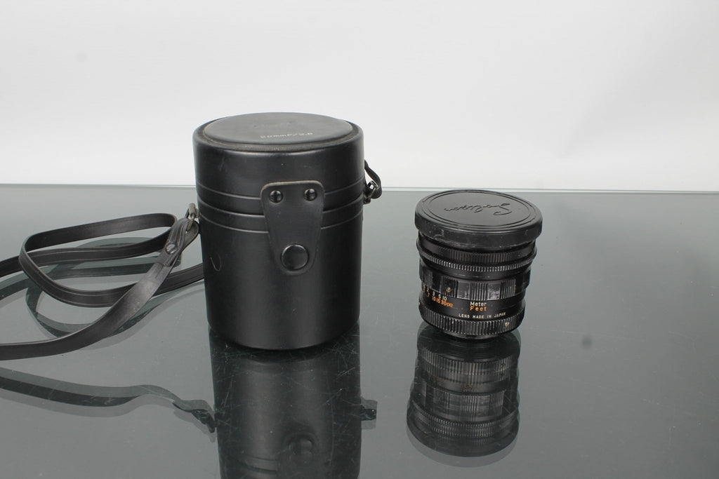 Soligor 28mm f/2.8 - Dutch|Thrift