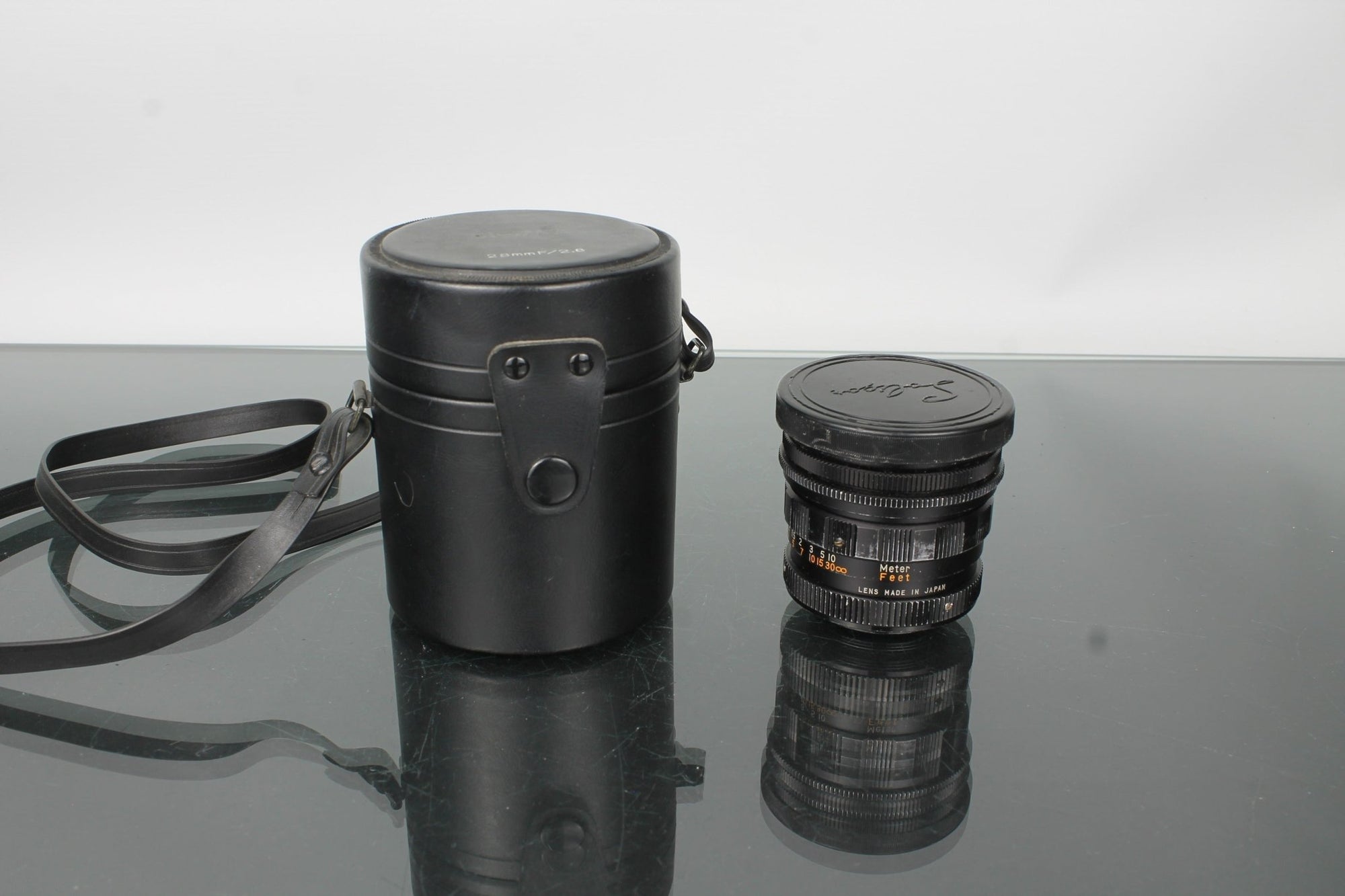 Soligor 28mm f/2.8 - Dutch|Thrift