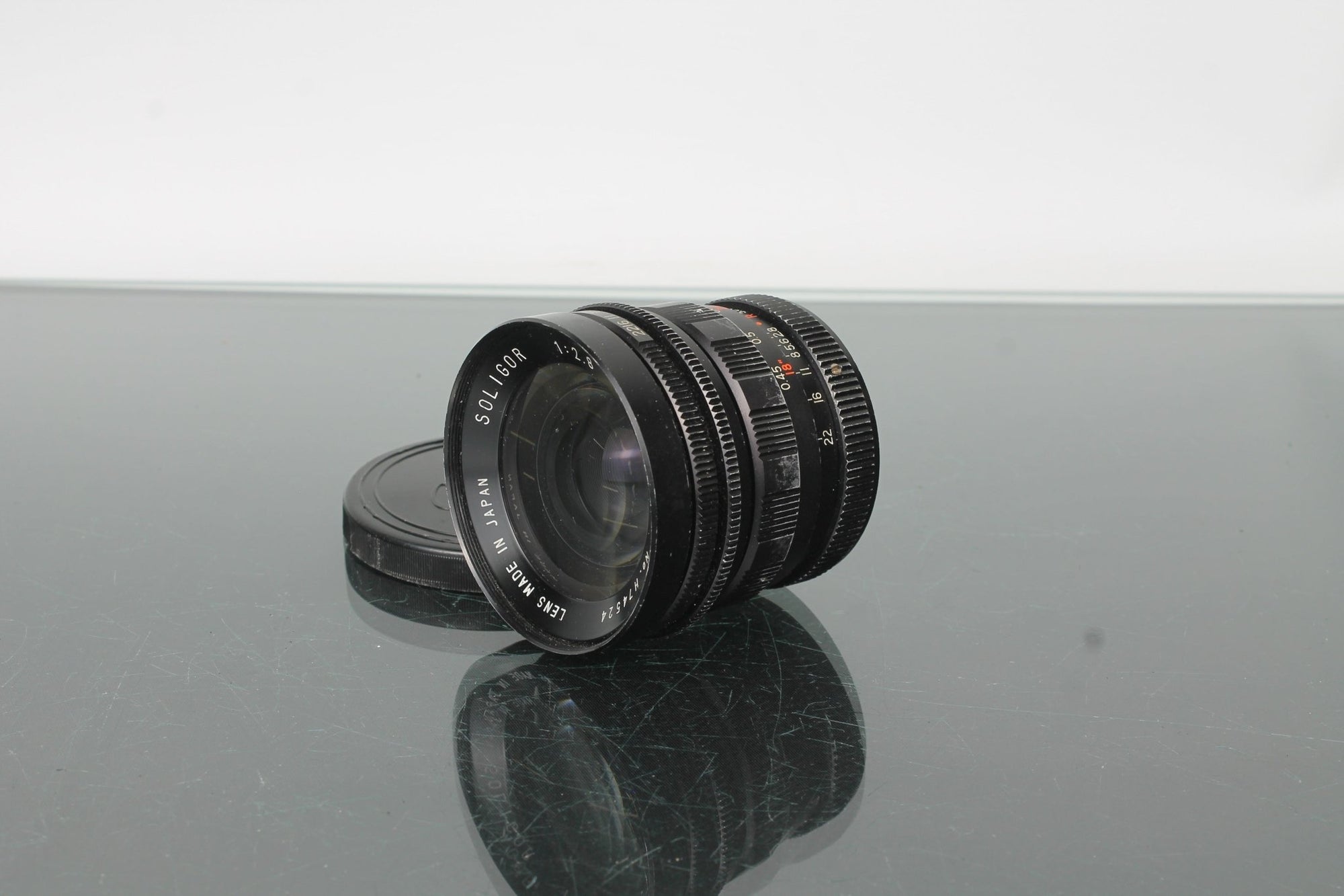 Soligor 28mm f/2.8 - Dutch|Thrift