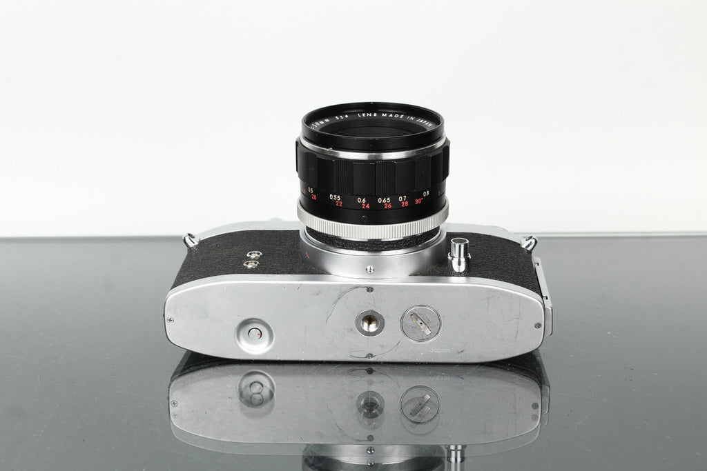 Soligor TM + Auto Soligor 1:1.8 50mm - Dutch|Thrift