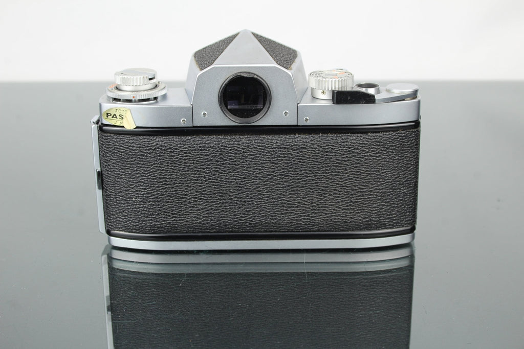 Soligor TM + Auto Soligor 50mm 1.8 lens - Dutch|Thrift