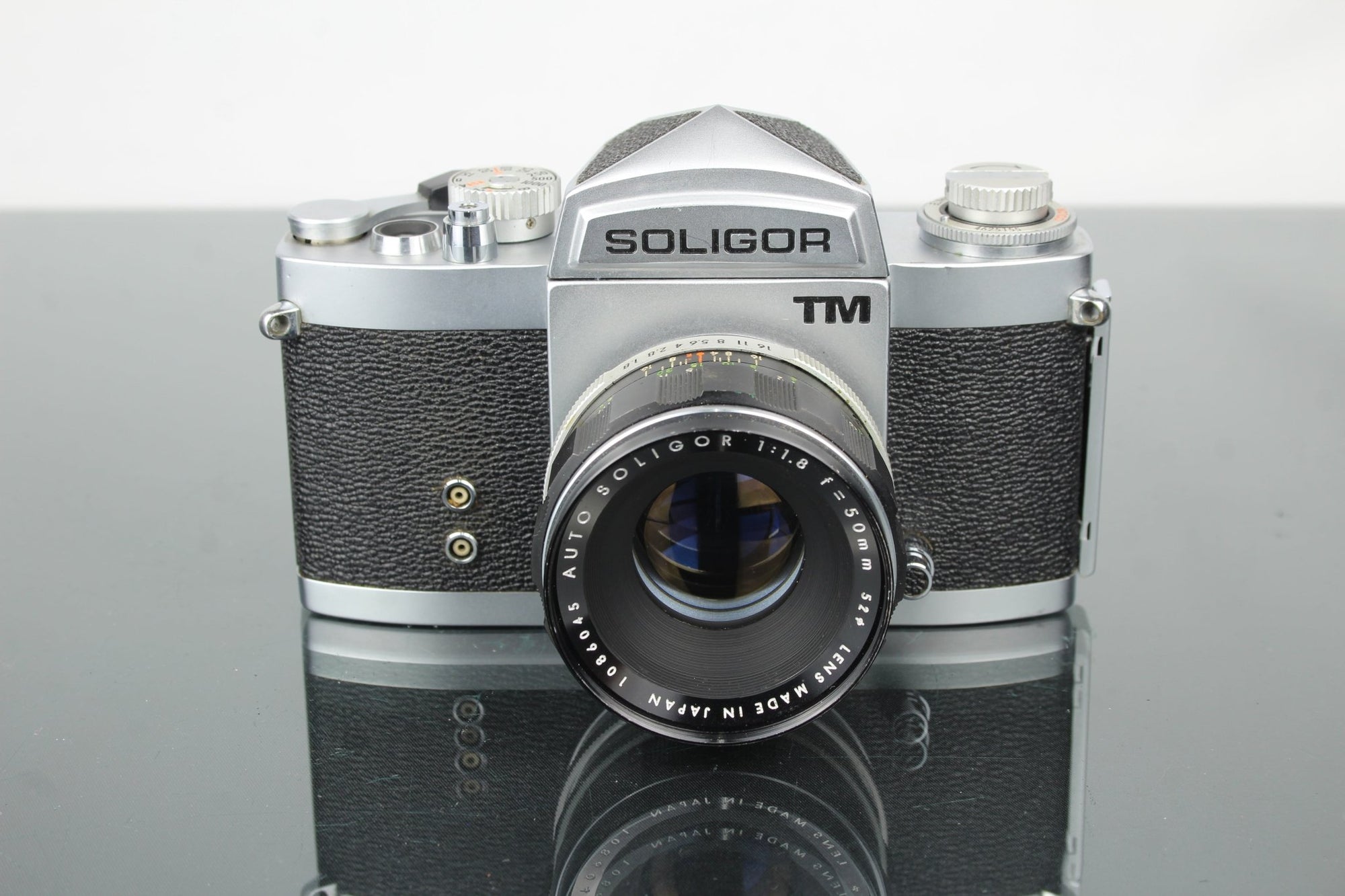 Soligor TM + Auto Soligor 50mm 1.8 lens - Dutch|Thrift