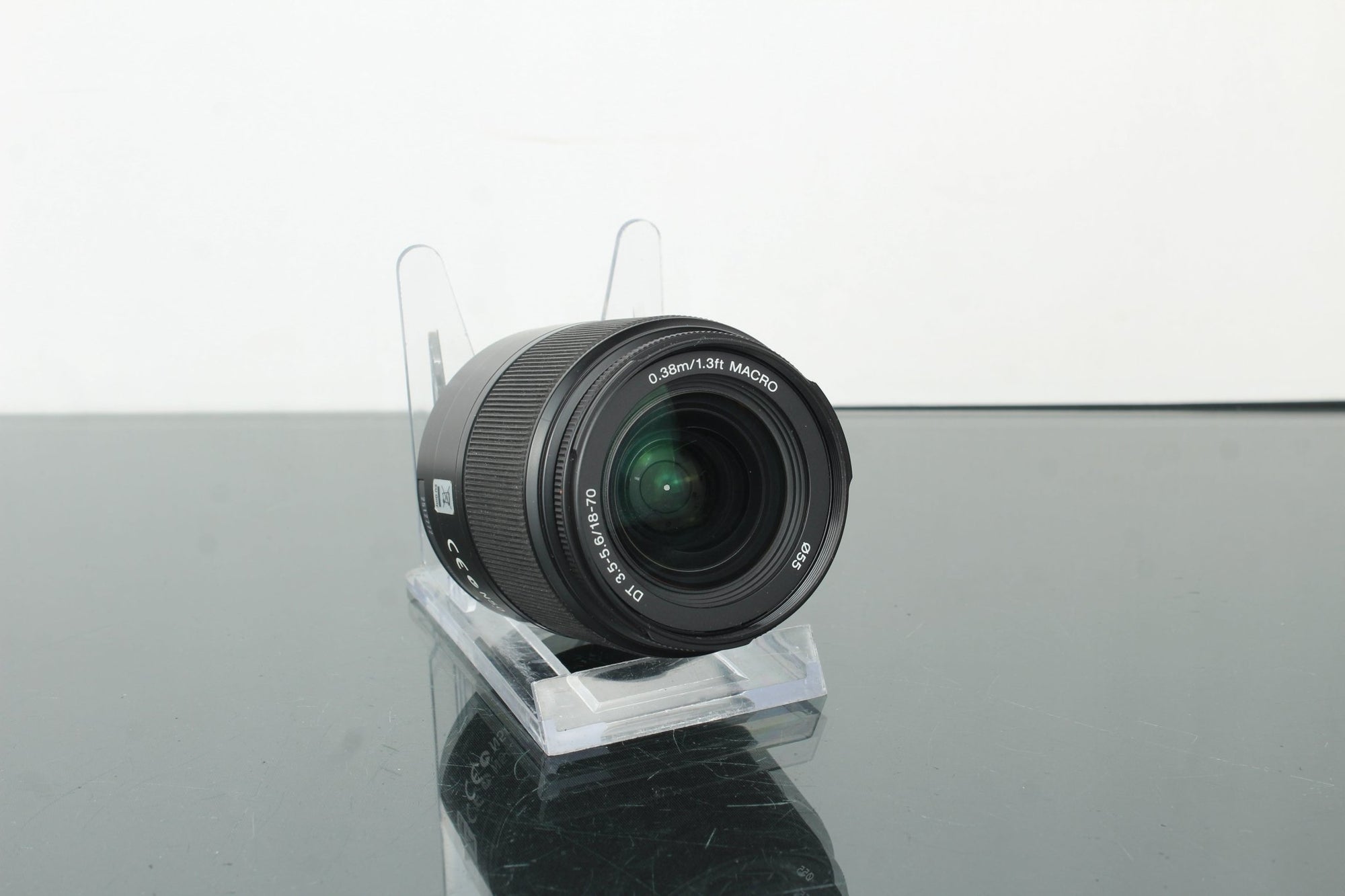 Sony 3.5 - 5.6/18 - 70 A Mount - Dutch|Thrift