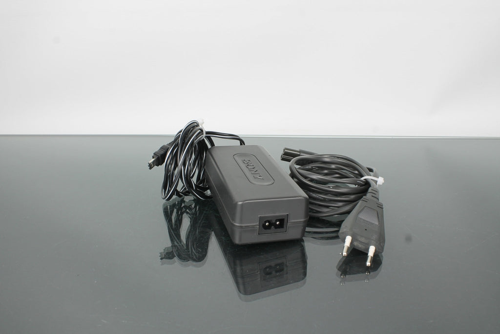 Sony CCD - TR425 Handycam Video8 XR - Dutch|Thrift