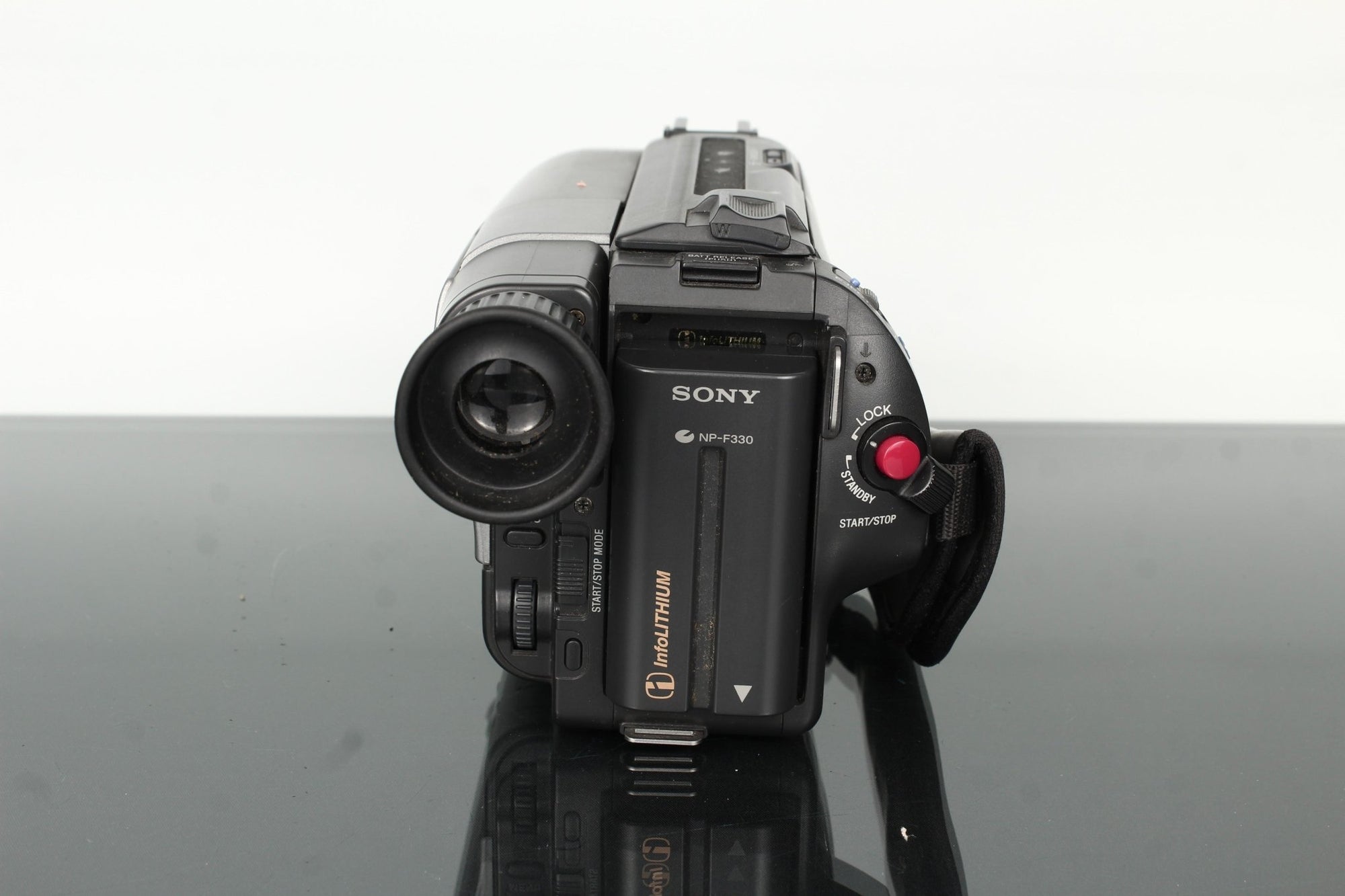 Sony CCD - TR820 - Dutch|Thrift