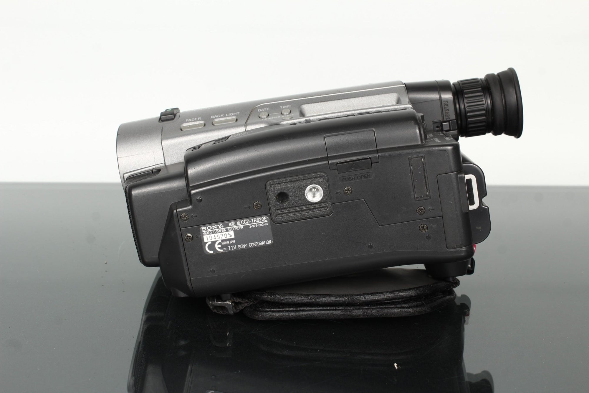 Sony CCD - TR820 - Dutch|Thrift