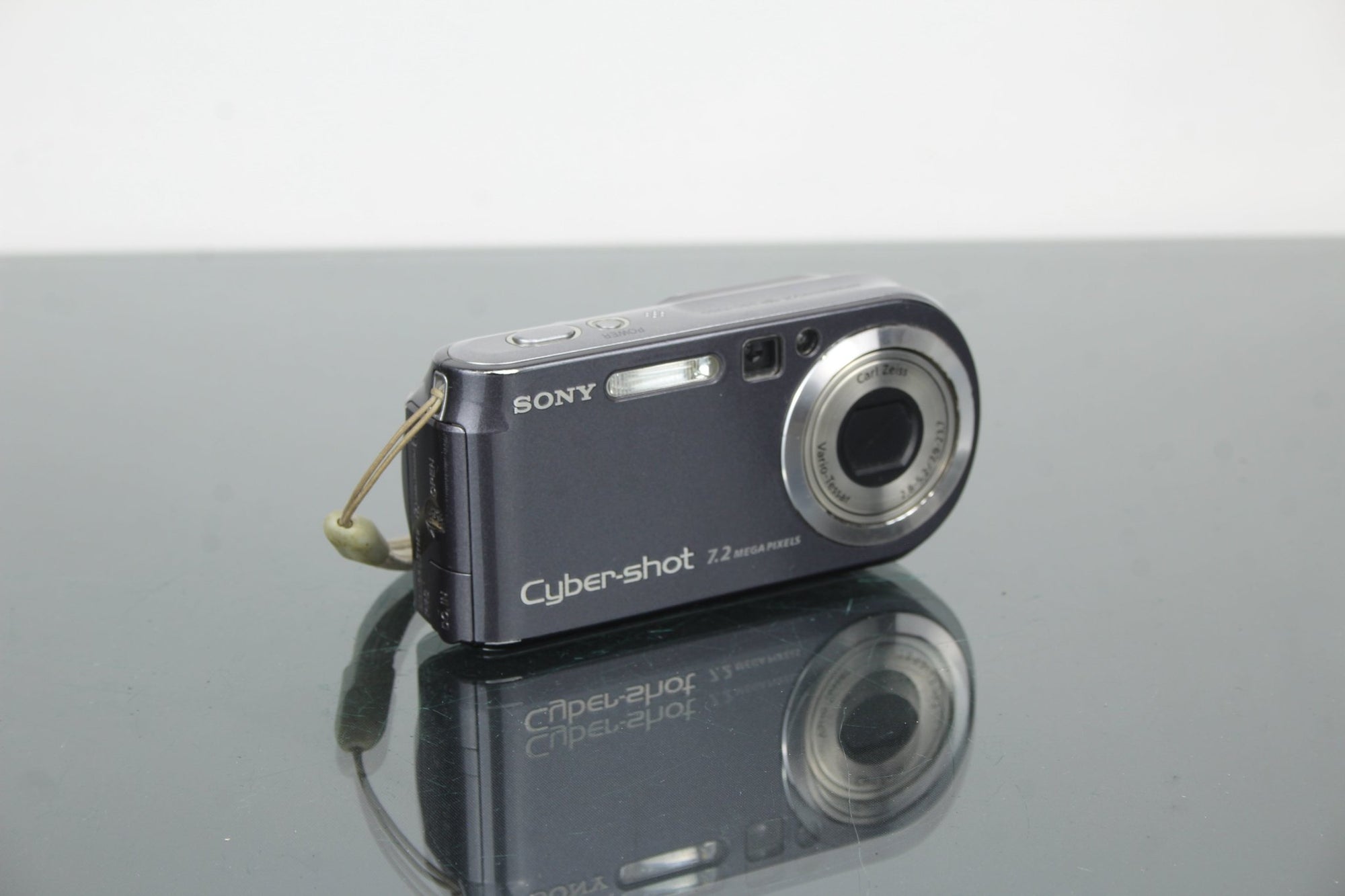 Sony Cyber - shot DSC - P200 - Dutch|Thrift