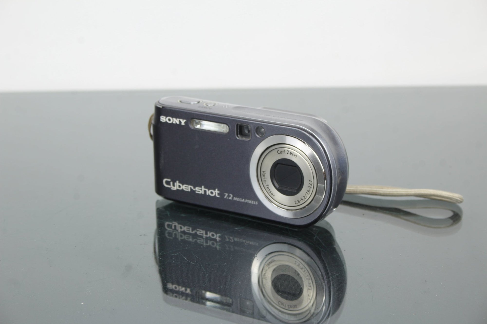 Sony Cyber - shot DSC - P200 - Dutch|Thrift