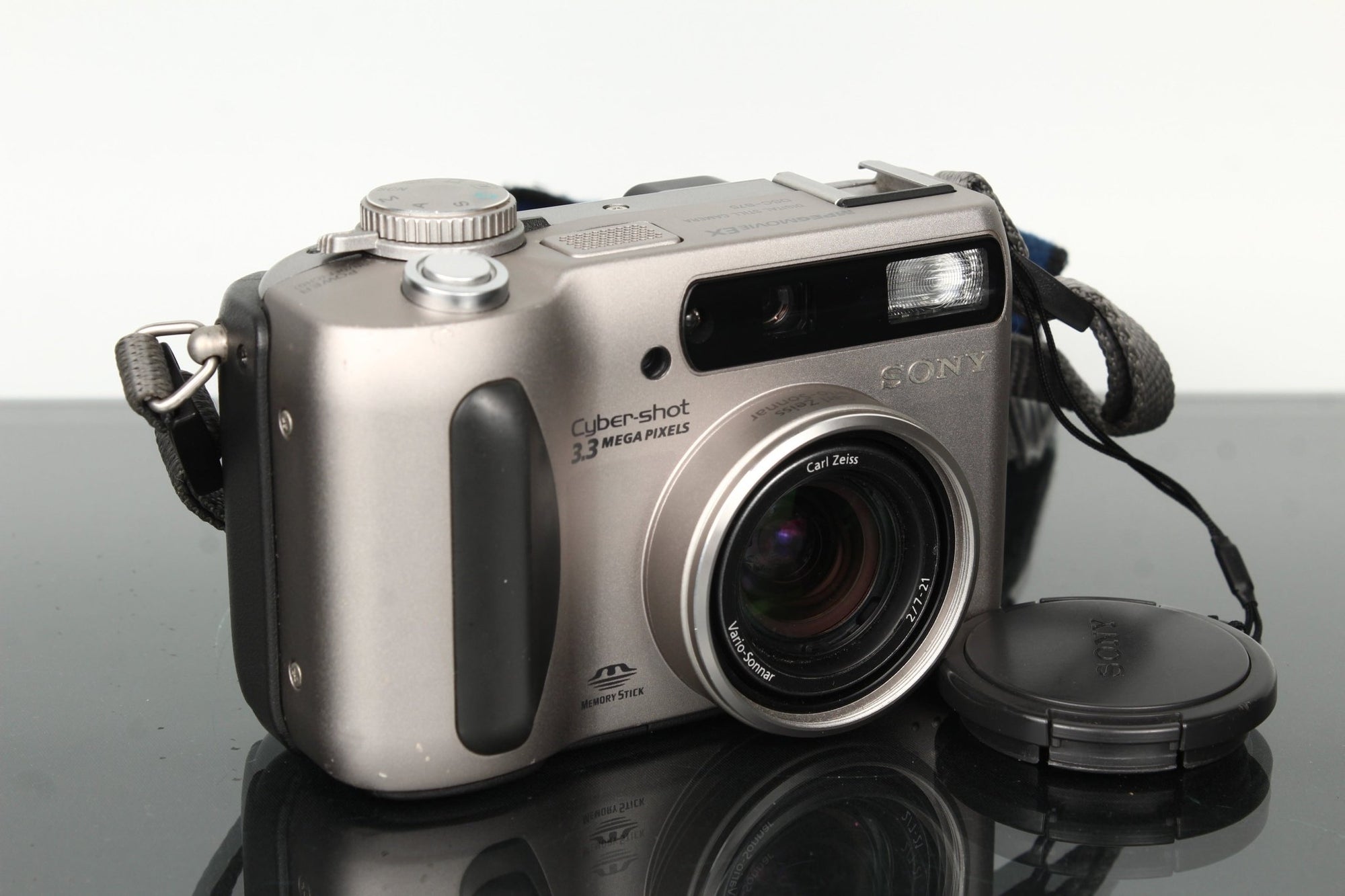 Sony Cyber - shot DSC - S75 - Dutch|Thrift