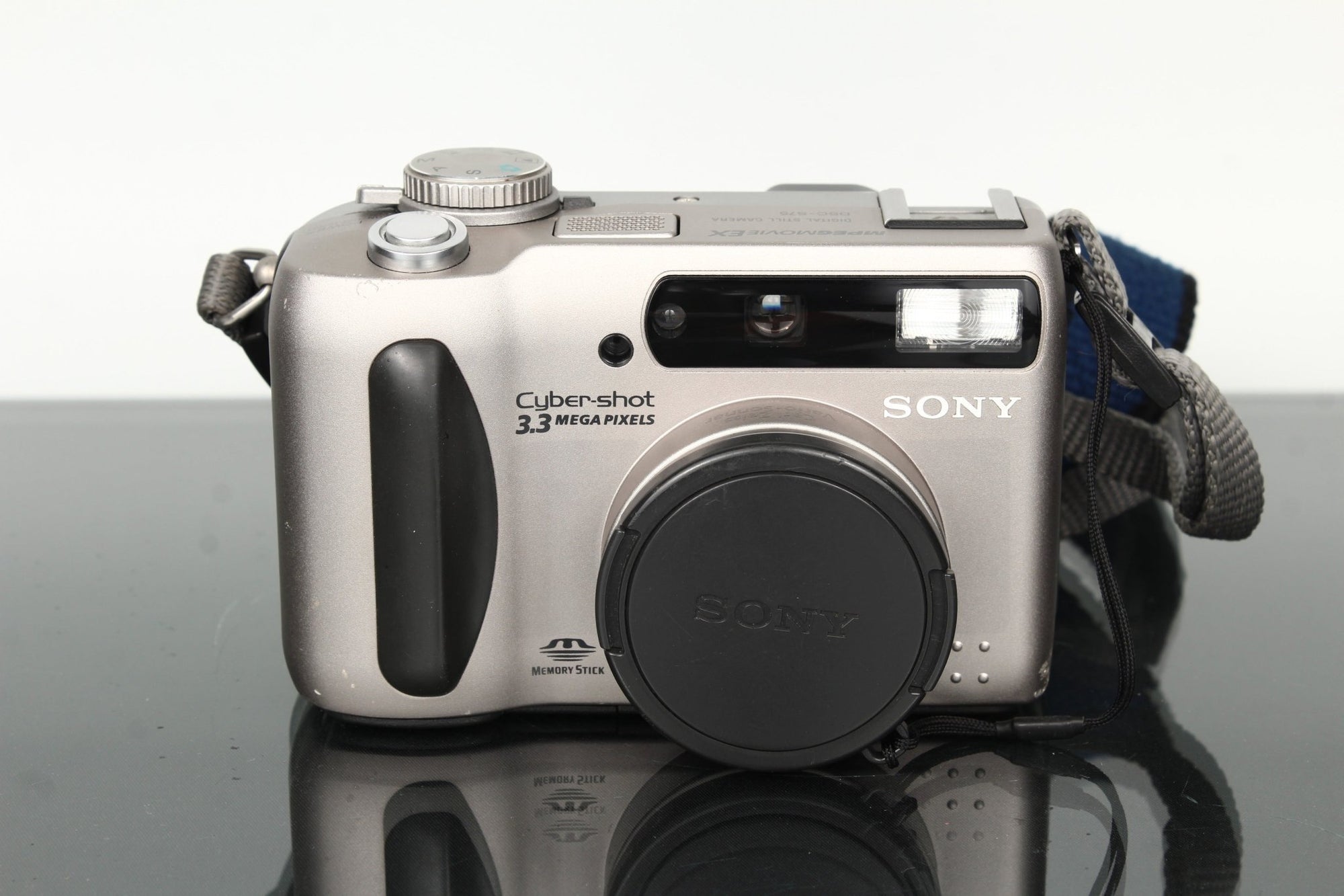 Sony Cyber - shot DSC - S75 - Dutch|Thrift