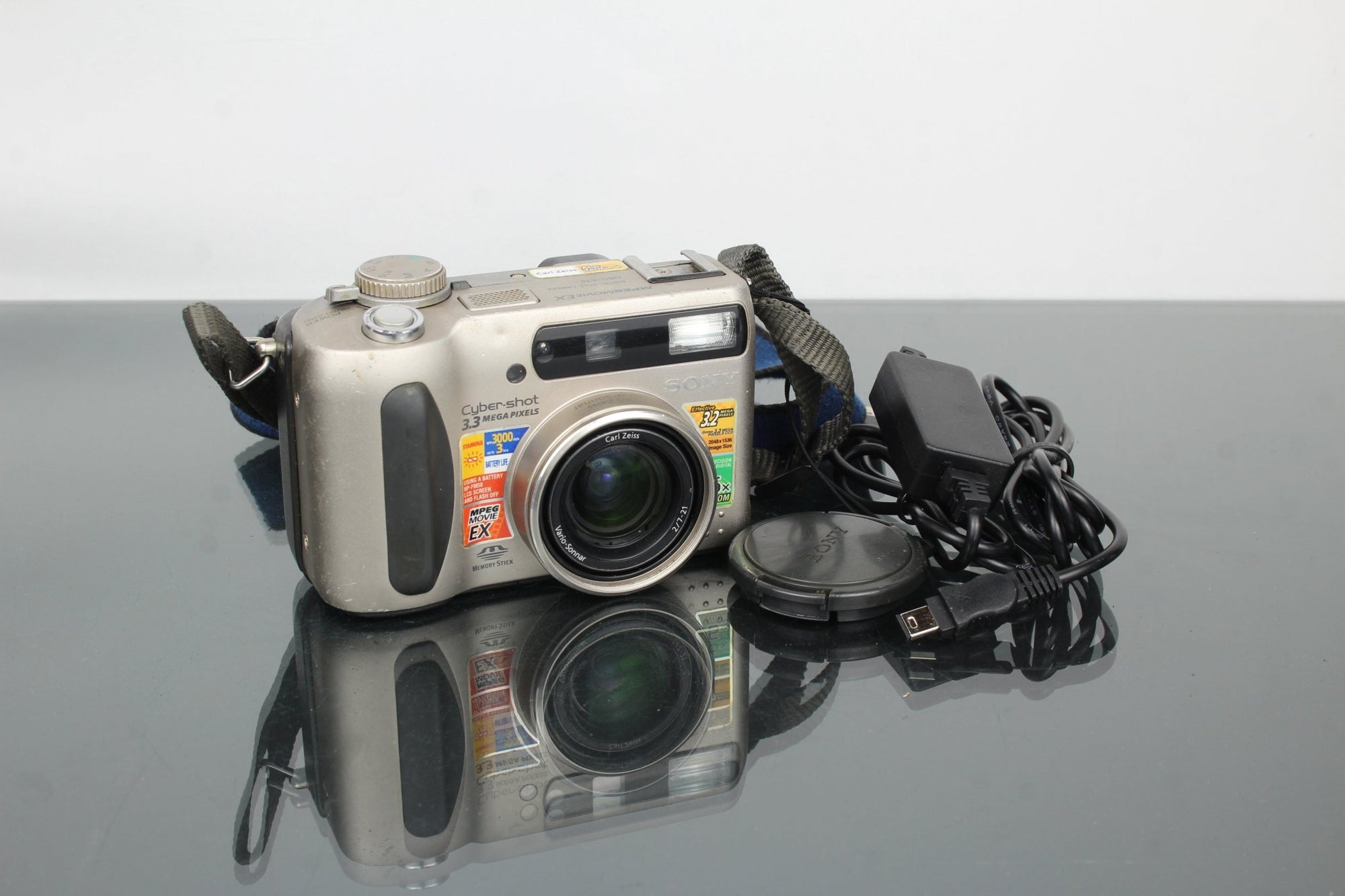 Sony Cyber - Shot DSC - S75 - Dutch|Thrift