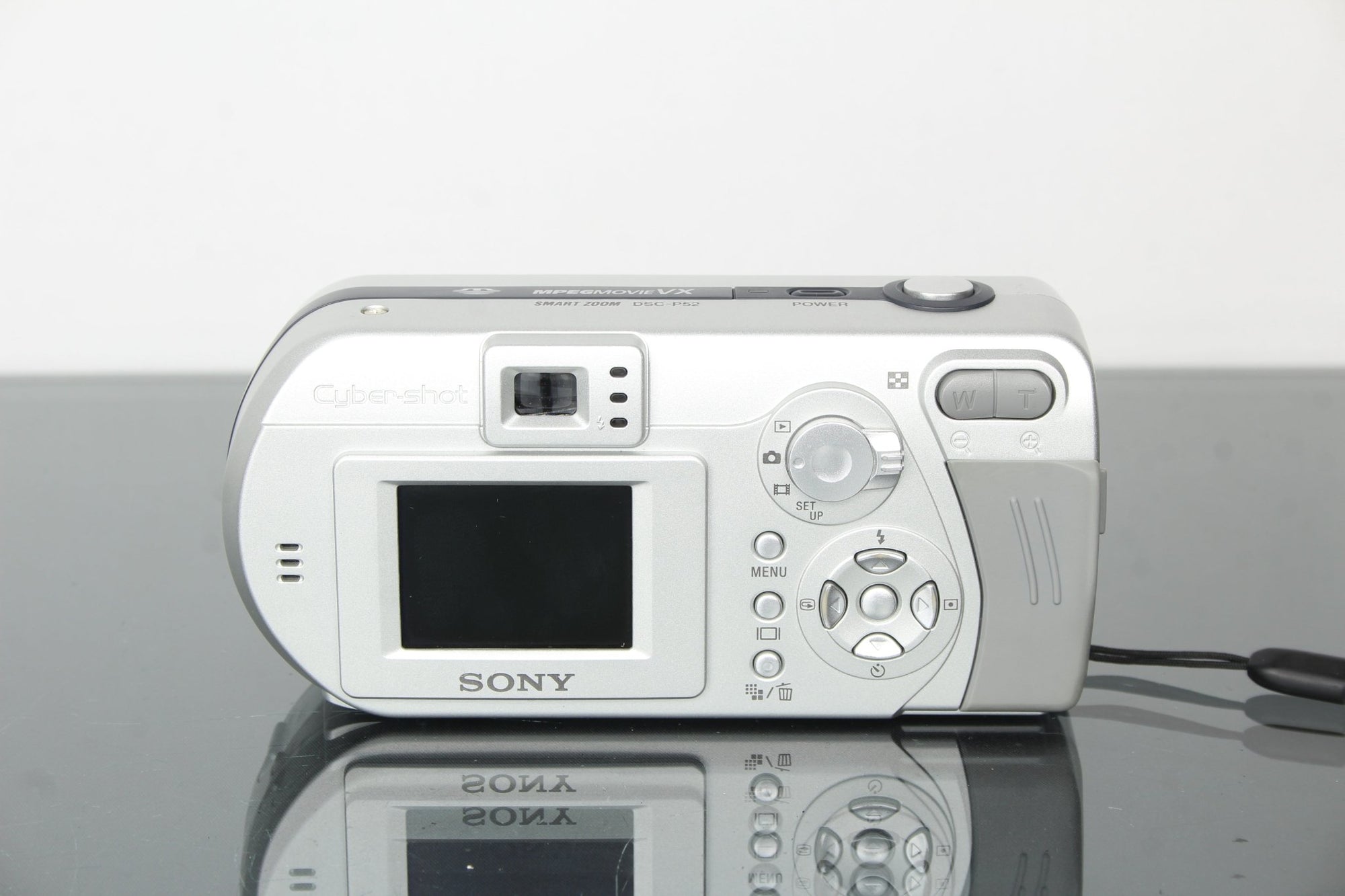 Sony Cybershot DSC - P2 - Dutch|Thrift